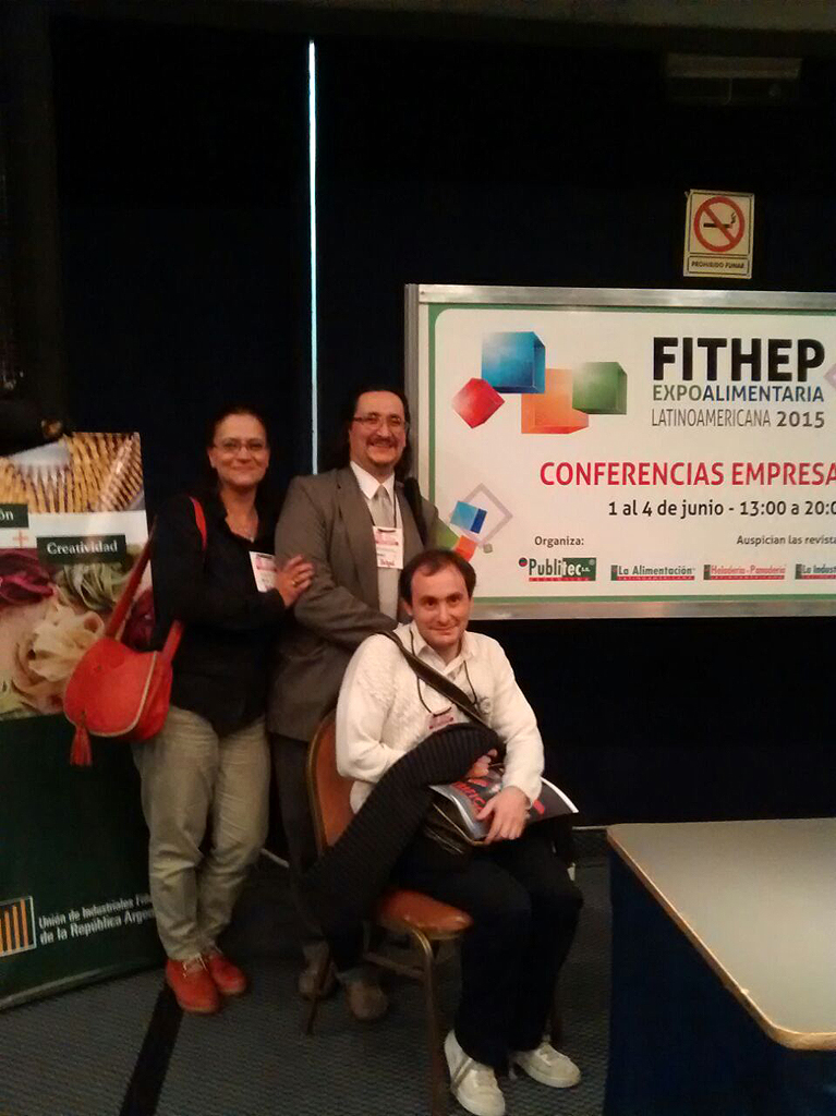 El Equipo de QMA en la Expo FITHEP El Equipo de QMA en la Expo FITHEP